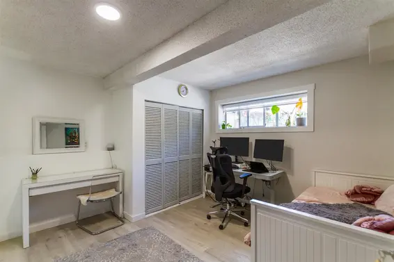 2170 Capilano Road, North Vancouver For Sale - image 17
