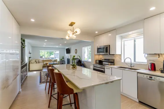 2170 Capilano Road, North Vancouver For Sale - image 8
