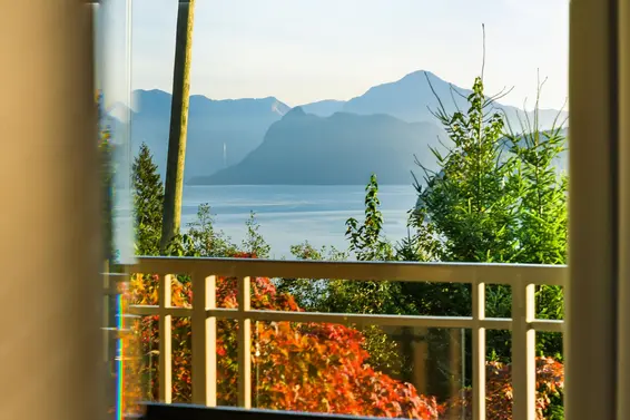 8519 Seascape Drive, West Vancouver For Sale - image 32