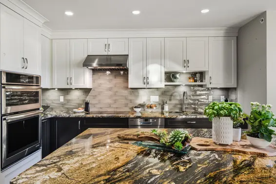 8519 Seascape Drive, West Vancouver For Sale - image 7
