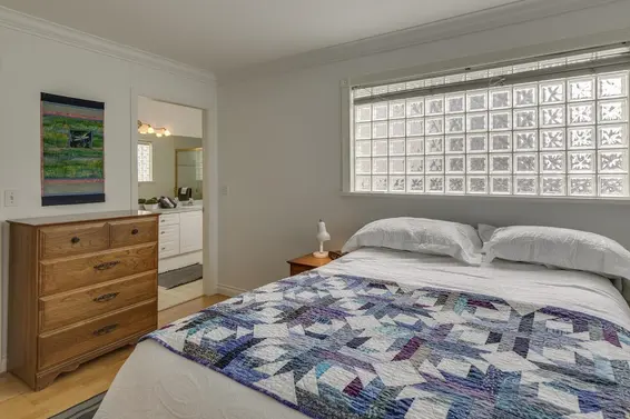 414 128 West 8th Street, North Vancouver For Sale - image 17