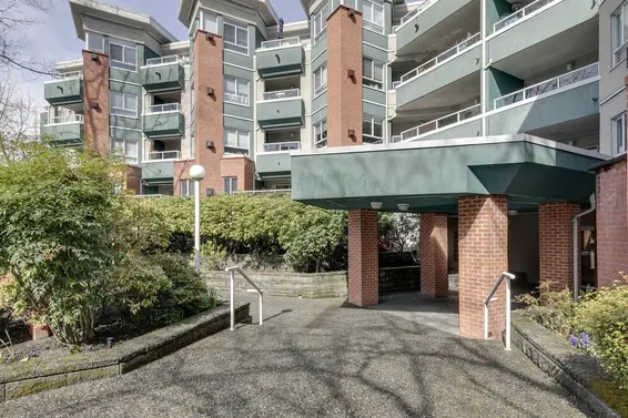414 128 West 8th Street, North Vancouver For Sale - image 23