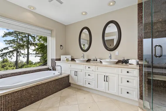 4882 Vista Place, West Vancouver For Sale - image 26