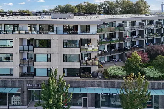 520 725 Marine Drive, North Vancouver