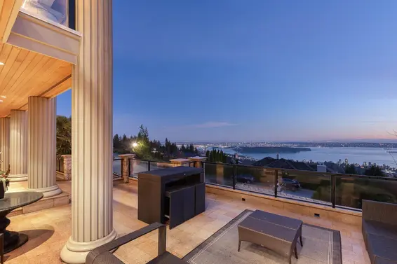 2533 Westhill Drive, West Vancouver For Sale - image 2
