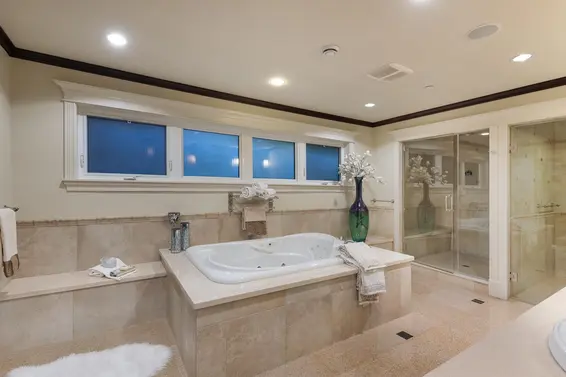 2533 Westhill Drive, West Vancouver For Sale - image 28