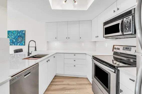 406 995 Roche Point Drive, North Vancouver For Sale - image 8