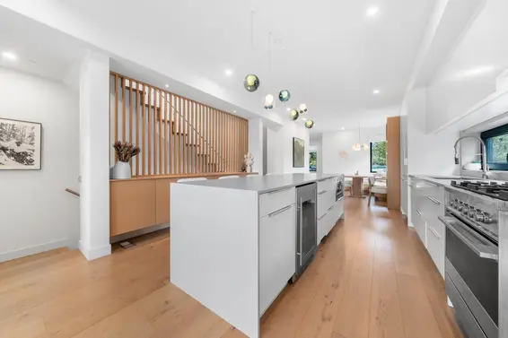 645 East 4th Street, North Vancouver For Sale - image 10