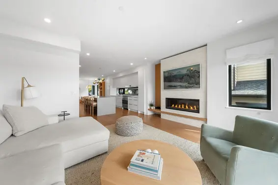 645 East 4th Street, North Vancouver For Sale - image 12