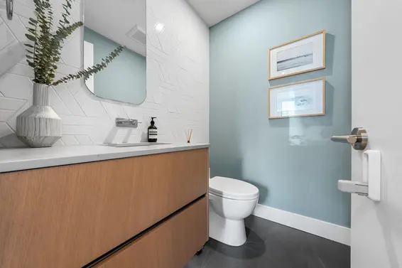 645 East 4th Street, North Vancouver For Sale - image 16