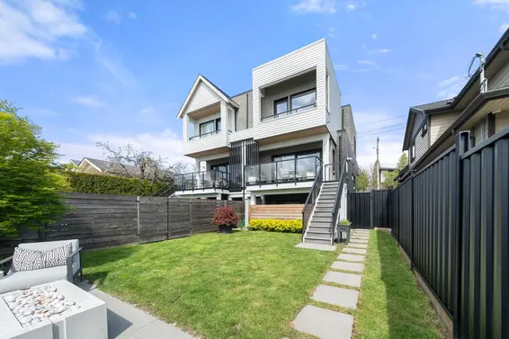 645 East 4th Street, North Vancouver For Sale - image 35