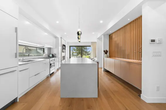 645 East 4th Street, North Vancouver For Sale - image 7
