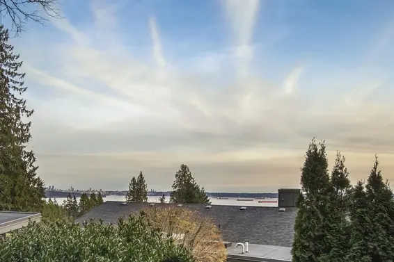 3305 Westmount Road, West Vancouver For Sale - image 28