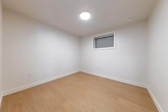 840 East 14th Street, North Vancouver For Sale - image 38