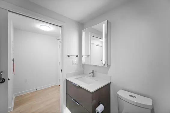 602 1401 Hunter Street, North Vancouver For Sale - image 10