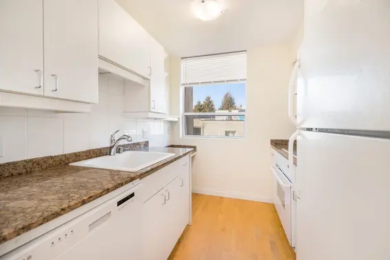 703 1737 Duchess Avenue, West Vancouver For Sale - image 14