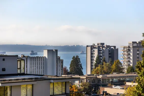 703 1737 Duchess Avenue, West Vancouver For Sale - image 2