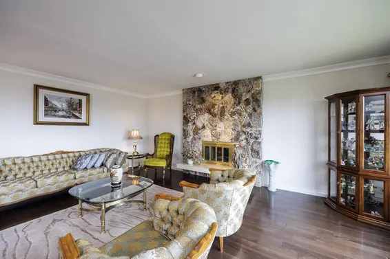 512 East 18th Street, North Vancouver For Sale - image 5