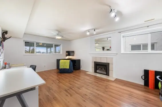 1119 Shavington Street, North Vancouver For Sale - image 17