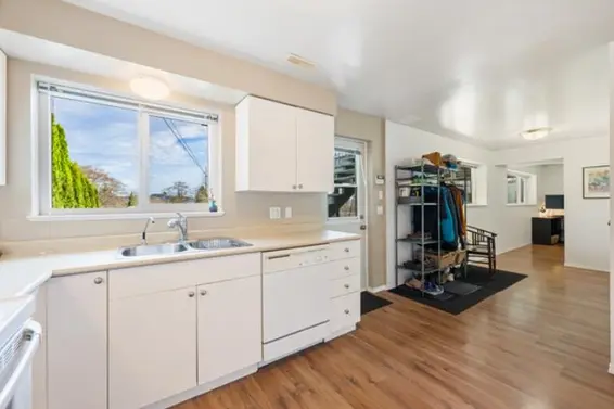 1119 Shavington Street, North Vancouver For Sale - image 20