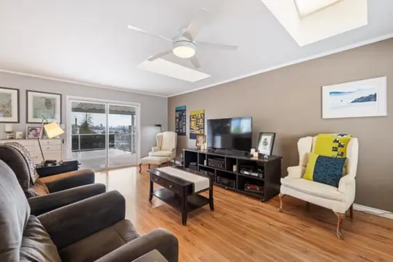1119 Shavington Street, North Vancouver For Sale - image 4