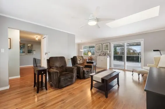1119 Shavington Street, North Vancouver For Sale - image 5