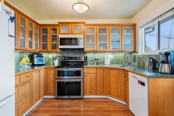 1119 Shavington Street, North Vancouver For Sale - image 9