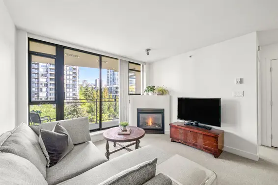 707 155 West 1st Street, North Vancouver