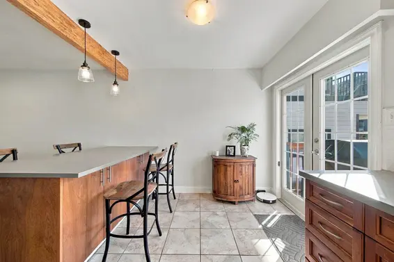 355 East 4th Street, North Vancouver For Sale - image 12