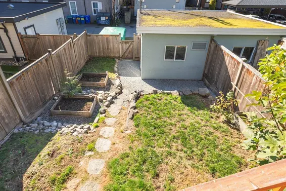 355 East 4th Street, North Vancouver For Sale - image 15