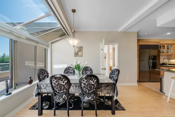 2208 Chairlift Road, West Vancouver For Sale - image 19