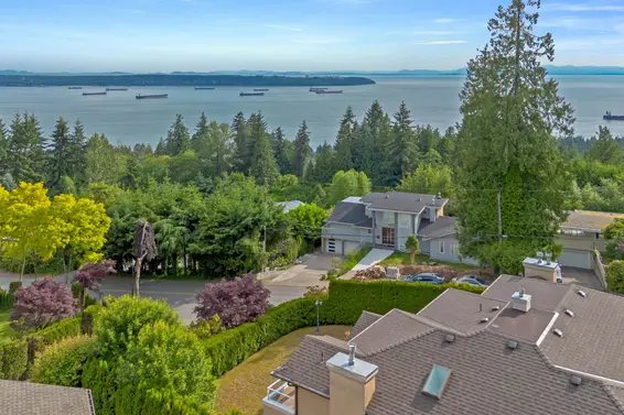 2208 Chairlift Road, West Vancouver For Sale - image 5