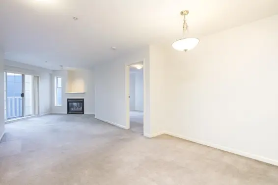 206 137 East 1st Street, North Vancouver For Sale - image 4