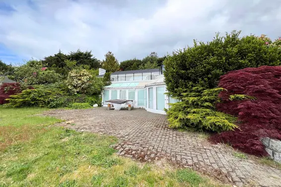 875 Eyremount Drive, West Vancouver For Sale - image 2
