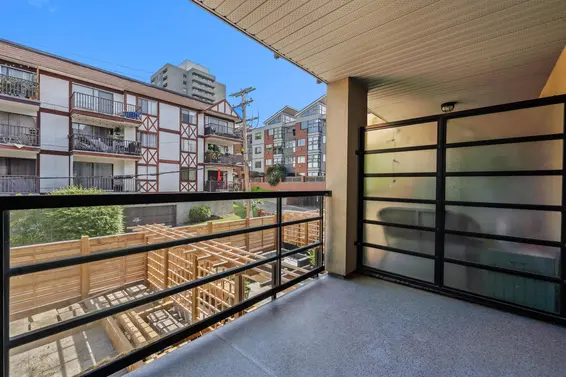 306 124 West 3rd Street, North Vancouver For Sale - image 29