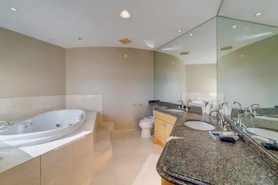 2336 Westhill Drive, West Vancouver For Sale - image 4