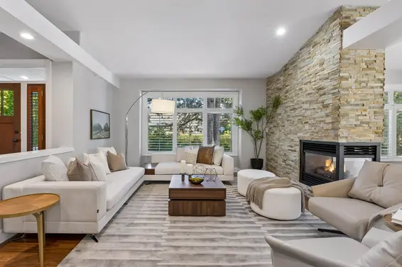 4789 Headland Drive, West Vancouver For Sale - image 3