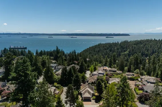 4789 Headland Drive, West Vancouver For Sale - image 36