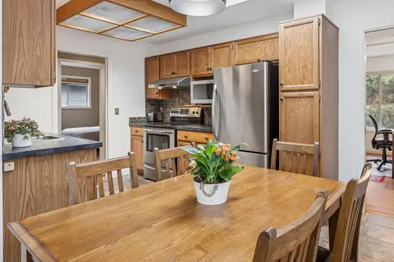 950 Roche Point Drive, North Vancouver For Sale - image 10
