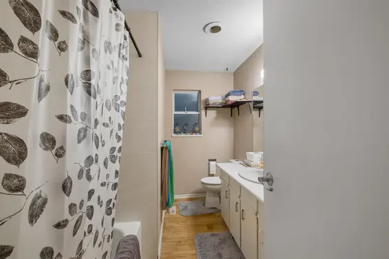 3602 Regent Avenue, North Vancouver For Sale - image 15