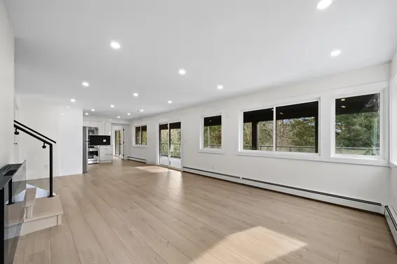 6230 Summit Avenue, West Vancouver For Sale - image 22