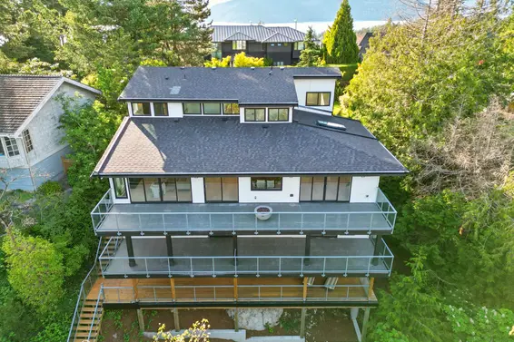 6230 Summit Avenue, West Vancouver For Sale - image 36
