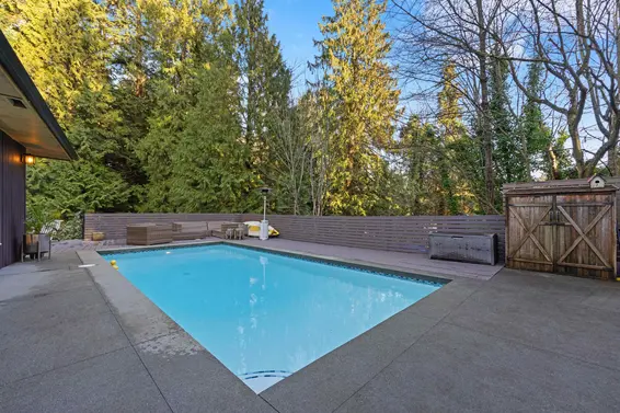 4411 Stone Crescent, West Vancouver For Sale - image 31