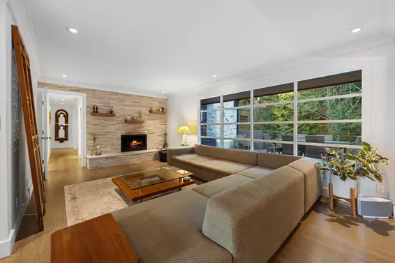 4411 Stone Crescent, West Vancouver For Sale - image 5