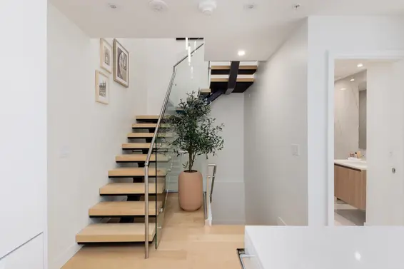 TH8 135 East 13th Street, North Vancouver For Sale - image 14