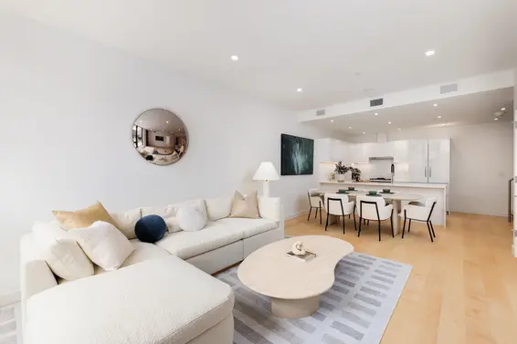 TH8 135 East 13th Street, North Vancouver For Sale - image 7