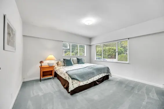 1372 Riverside Drive, North Vancouver For Sale - image 19