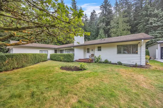 1372 Riverside Drive, North Vancouver For Sale - image 2
