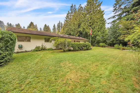 1372 Riverside Drive, North Vancouver For Sale - image 29