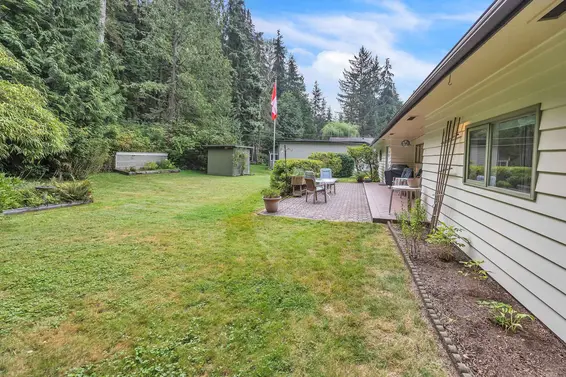 1372 Riverside Drive, North Vancouver For Sale - image 31